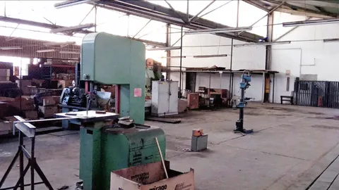 Industrial-warehouse-in-Heriotdale  (6)